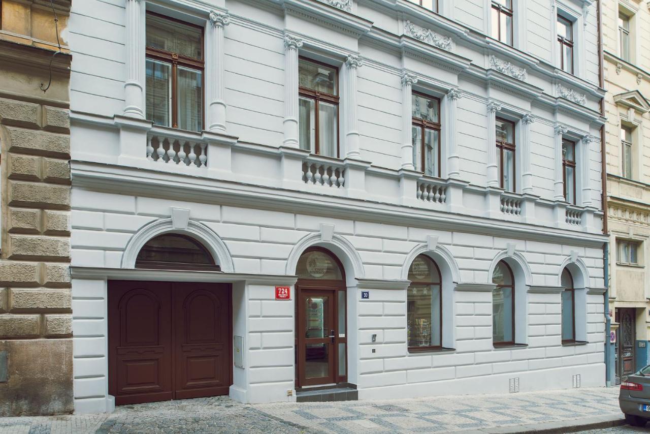 Kings Residence, Prague